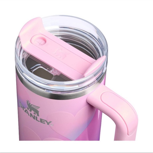 2026 Target Exclusive Valentines Stanley Powder Pink Heart Gradient Tumbler 30oz - Picture 3 of 3
